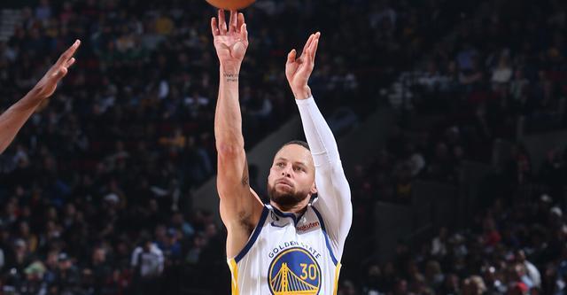 已习惯克莱成对手？库里：不会 但我们都是竞争者仍认为自己能赢（习惯与克莱为敌？库里：不习惯，但我们都是竞争者，我仍相信能赢）