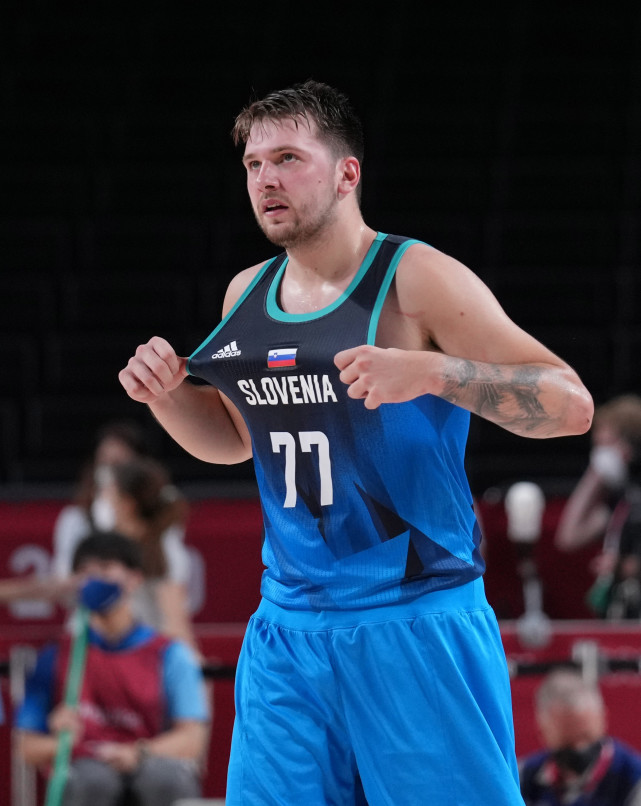 佩蒂特：巴萨仅靠亚马尔无法赢下欧冠，梅西当时也靠众星辅佐（佩蒂特：单靠亚马尔巴萨难夺欧冠，梅西当年亦需群星相助）