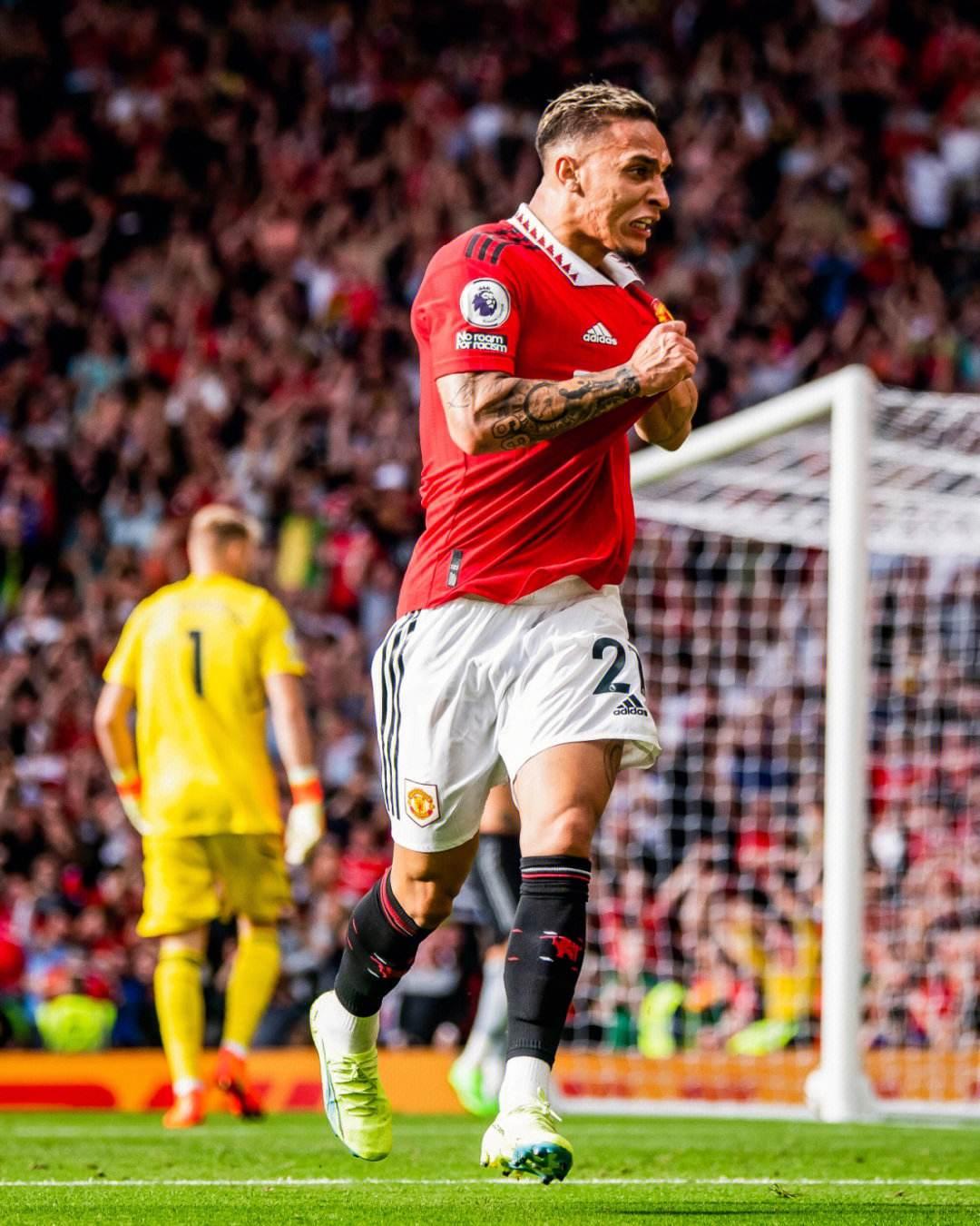 对马竞点球踢飞，莱万西甲生涯12次罚点已罚丢4次（对阵马竞点球失点，莱万西甲生涯12罚4丢）