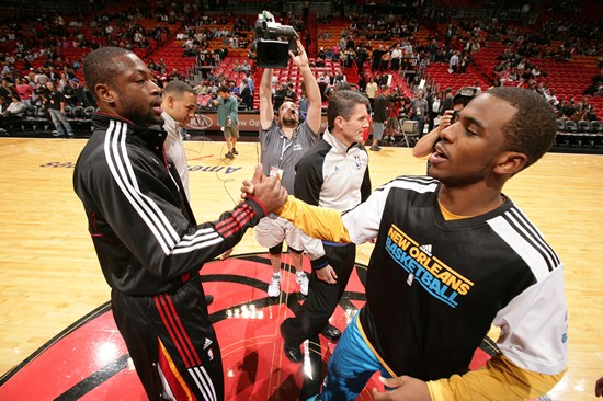 利物浦萨拉赫末节进球锁定胜利（萨拉赫终场前破门助利物浦锁定胜局）