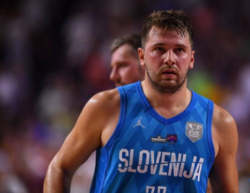 阿森西奥：加盟费内巴切是因为想证明自己；希望能入选国家队（阿森西奥：为证明自己选择费内巴切，盼入选国家队）