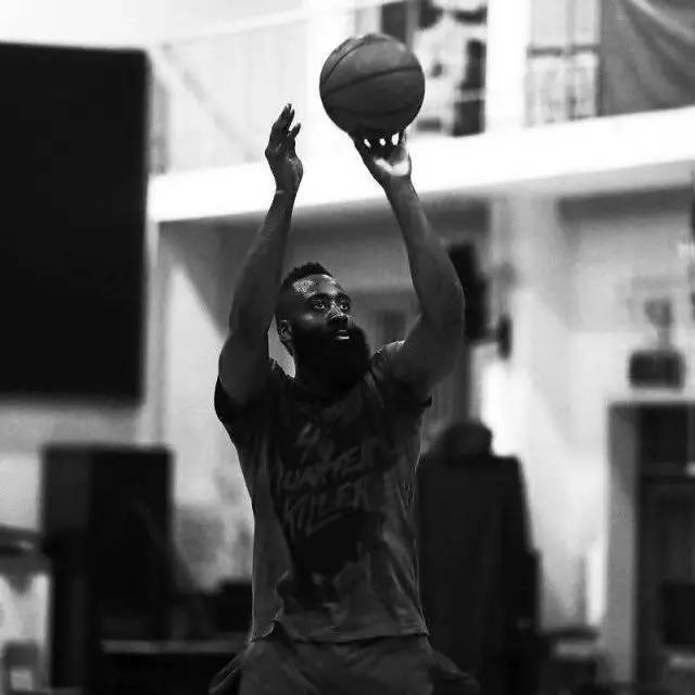 尴尬！南定绿钢9-0狂胜东方，仍因1粒总进球劣势小组出局（无奈！南定绿钢9-0大胜东方，仍以总进球少1球无缘小组出线）