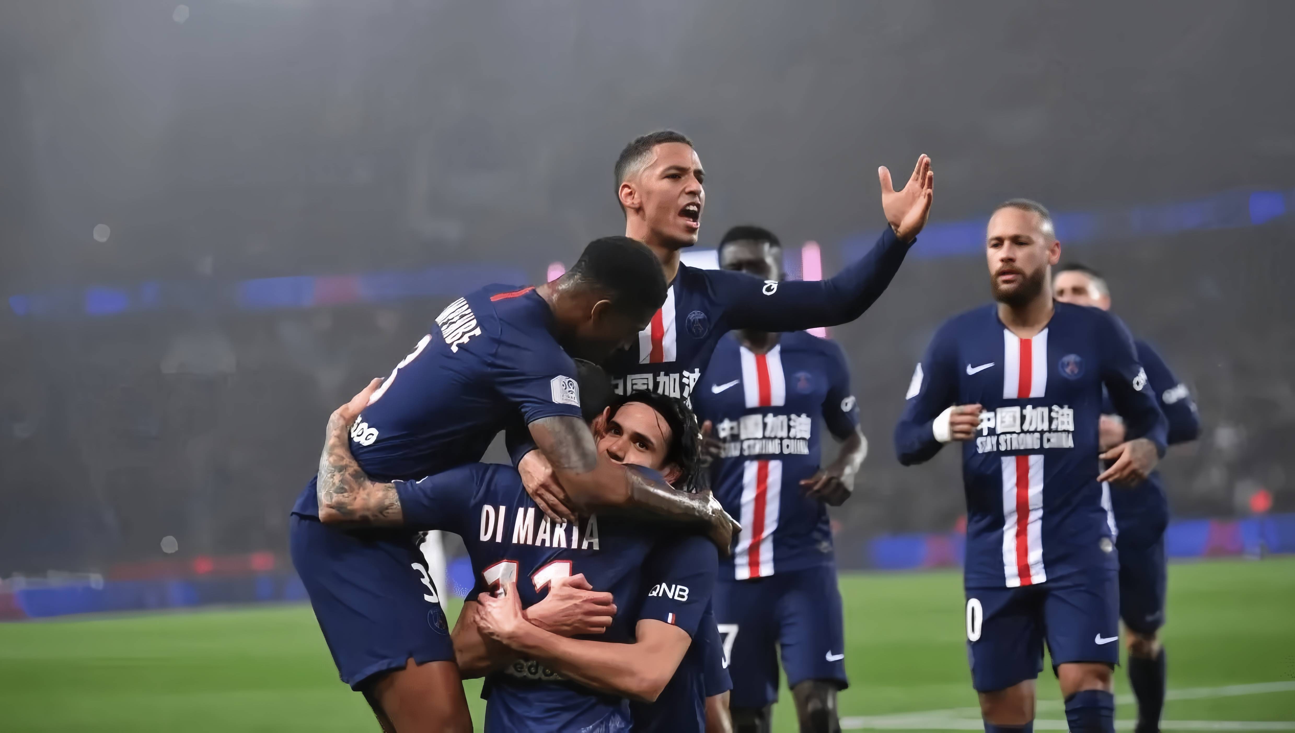 普通市民梅先生，一对情侣拍摄约会视频意外将梅西也录入其中（情侣约会视频误拍到梅西，普通市民梅先生也入镜）