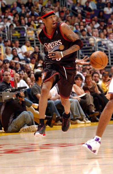 前裁判：米兰确实不该被判点球，但主裁判给的理由有问题（前裁判称：米兰点球不应判，主裁解释存疑）