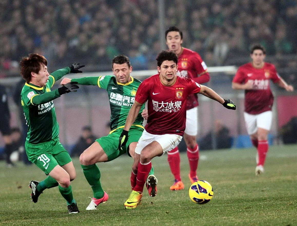 铜梁区政协人士：下一步将围绕中超主场设施升级等课题调研（铜梁区政协人士表示，下一阶段将围绕中超主场设施升级等展开调研）