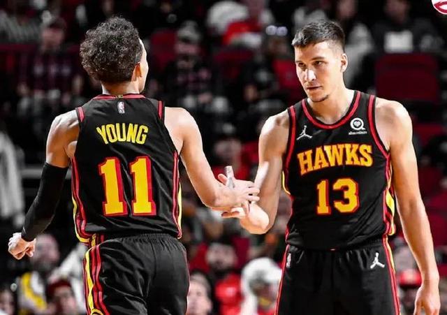 勒伯夫：帕尔默去皇马？ 这未必是好事；埃斯特旺会是顶尖球员（勒伯夫：帕尔默去皇马未必明智；埃斯特旺有望成顶级球员）