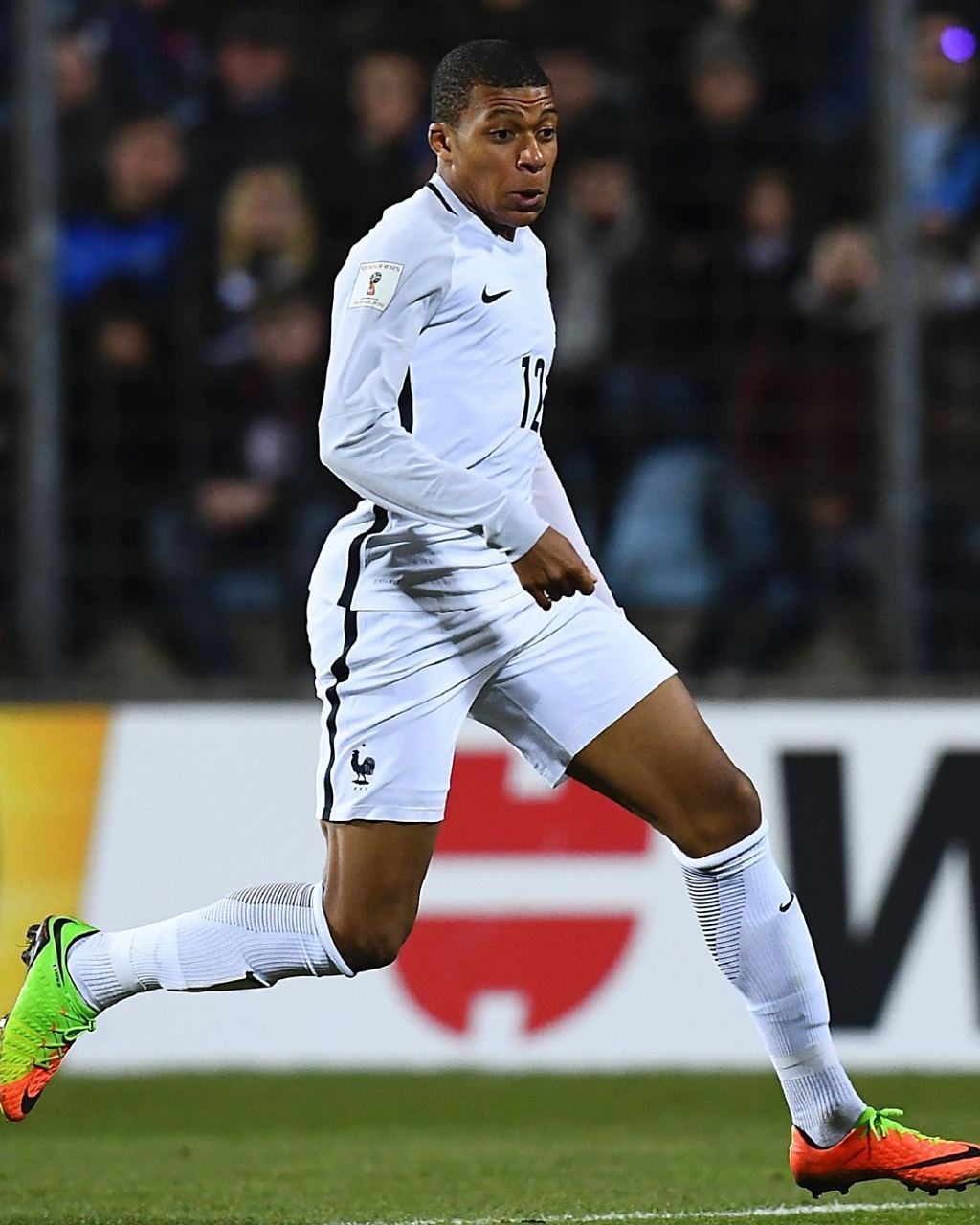 罗马诺：曼城和奥赖利就新合同达成一致，他还将迎来新号码（罗马诺：曼城与奥赖利达成续约协议，球员将启用新号码）